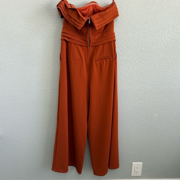 Saints + Secrets Strapless Wide Leg Jumpsuit Size Medium NWT - Picture 6 of 8
